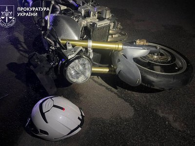 У Чорнобаї водію мотоцикла повідомили про підозру після смерті дівчинки в ДТП