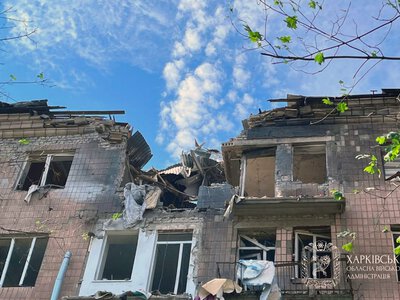 Росіяни вдарили ракетою по Харкову: двоє людей загинули та 23 постраждали