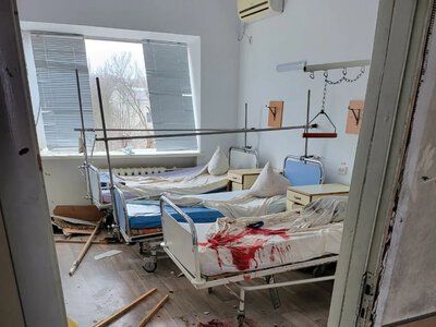 Втрати медичної інфраструктури: скільки лікарень та авто «екстренки» знищено від початку війни