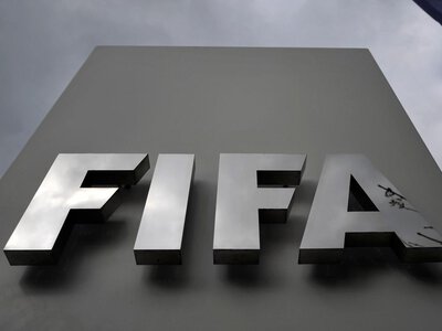 Російські футбольні клуби і збірні не повернуть у турніри ФІФА та УЄФА
