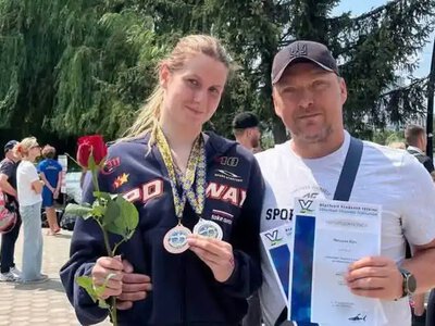 Плавці з Вараша на Рівненщині здобули три медалі чемпіонату України