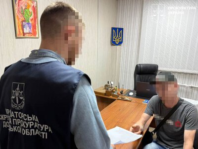 Обіцяли 50 тисяч гривень: жителя Донеччини засудили на 4 роки за підпал поліцейської автівки