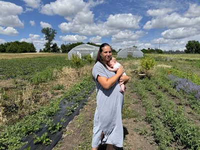 З Макіївки на Дніпропетровщину: успішний бізнес переселенки