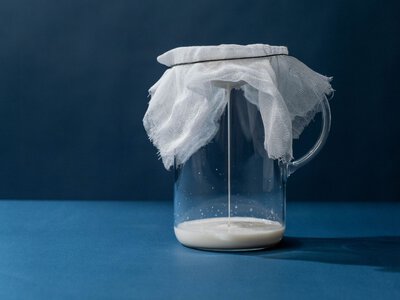 Лікарі назвали молочний продукт, який може допомогти у схудненні