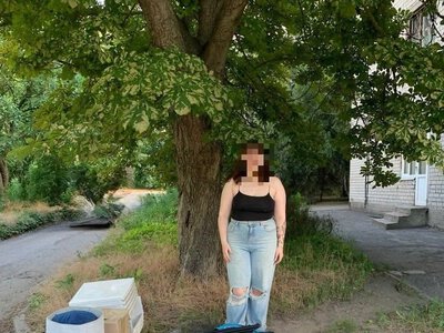 У Мукачеві врятували переселенку з Донеччини, яка після жахів війни потрапила в пастку домашнього тирана