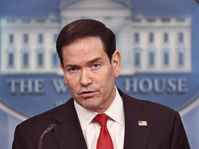 США допомагатимуть Україні бити вглиб Росії