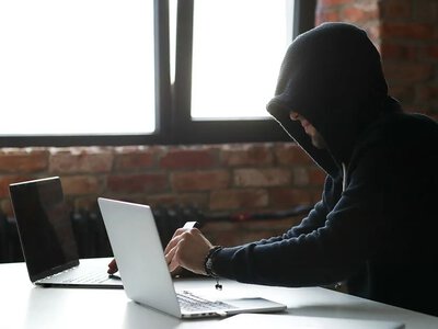 Шахраї атакують платників податків України