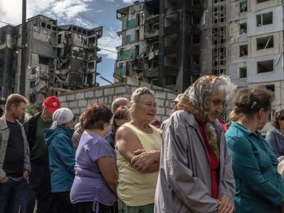 Точка збору: Як жити далі, коли війна переписала наші правила життя і де шукати новий фундамент