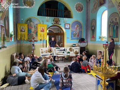 У Заболотті дітей навчали правилам безпеки під час літнього табору
