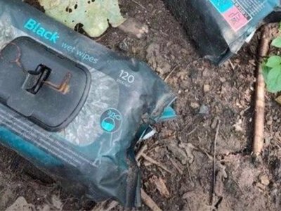  Російські військові маскують вибухівку в упаковках вологих серветок на Херсонщині 