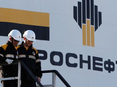 Розтрощили ключову установку: Саратовський НПЗ повністю зупинив роботу після атаки дронів