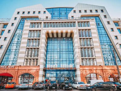 Одеський “Новий Привоз” продають за 779 мільйонів: історія краху однієї банківської імперії