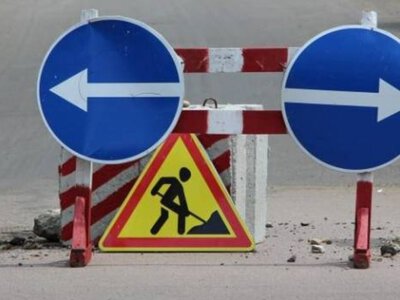 В Ужгороді змінять схему руху транспорту через ремонт вулиці Карпатської України (ФОТО)