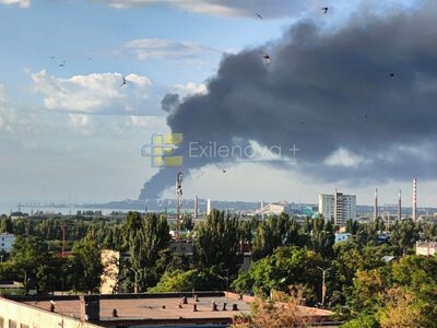 Після атаки БпЛА в Таганрозі оголосили режим НС та евакуюють людей