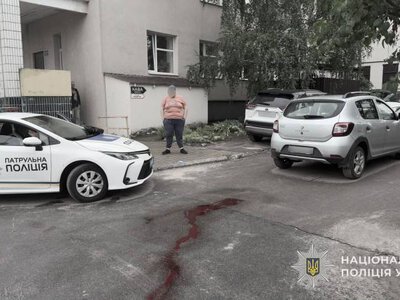 Рухався заднім ходом та збив літню жінку: поліція Сумщини розслідує ДТП із тяжкими наслідками