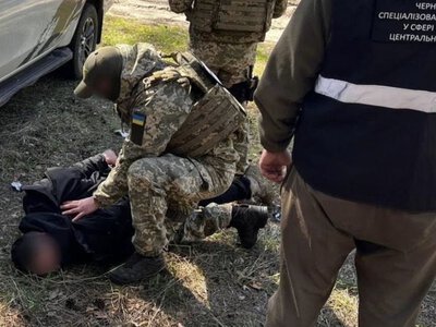 Скидав ворогу дані про ППО та координати військових об’єктів: на Чернігівщині викрили прикордонника