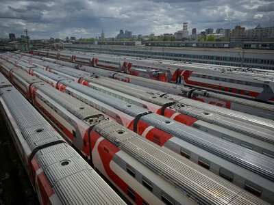 Російські залізниці пропонують нові правила перевезень: бізнесу хочуть передати більше ризиків воєнної економіки