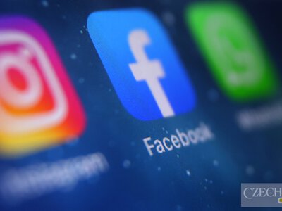 ЄК визнала що дизайн Instagram та Facebook порушує Закон про цифрові послуги