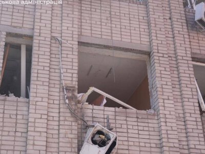 Армія рф вдарила по центру Запоріжжя: є загиблий та поранені, горить будинок