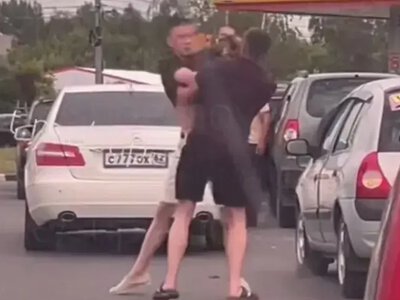 Через паливний колапс Кремль запровадив на АЗС «антимітингові» правила, заборонивши водіям виходити з авто та спілкуватися між собою