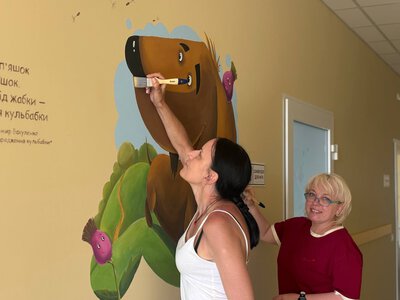 Оновлене педіатричне відділення Уманської лікарні прикрасили малюнками для дітей (ФОТО)