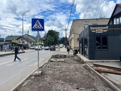 Ремонт тротуарів у Перечині: у місті стартувало оновлення важливих пішохідних зон