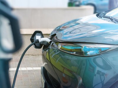 Європа встановила історичний рекорд із продажу електромобілів - які моделі популярні