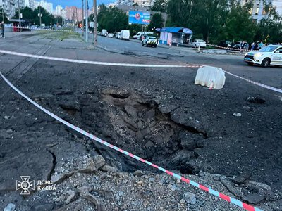 Ворог знову атакував балістикою Київ: 10 постраждалих, серед них 11-річний хлопчик
