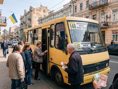 Маршрутки масово перевіряють: за що штрафуватимуть перевізників