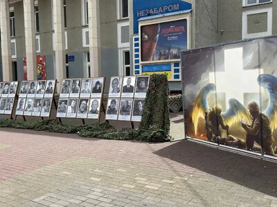 Хмельниччина вшанувала пам’ять полеглих медиків (ФОТО, ВІДЕО)