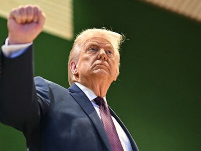 Розбомбити до небаченого раніше рівня: Трамп залишив інструкції на випадок його вбивства Іраном