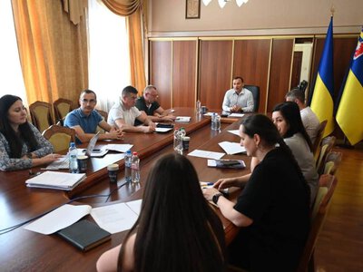Під час Діалогу влади та бізнесу обговорили спрощене перепідтвердження статусу критичності