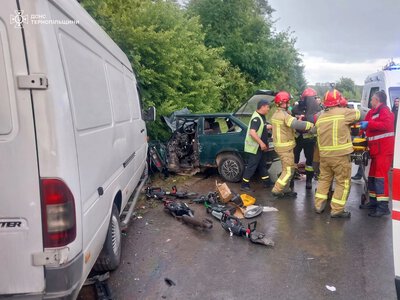  Смертельна аварія біля Тернополя: зіткнулися Mercedes та ВАЗ 