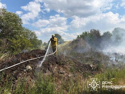 Понад 1600 пожеж на Рівненщині загасили рятувальники з початку року