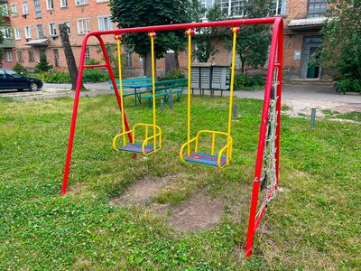 У Кролевецькій громаді триває ремонт і благоустрій дитячих майданчиків