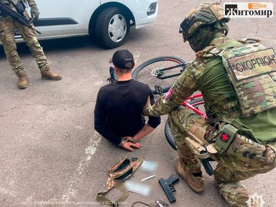У Житомирі затримали військовослужбовця із СЗЧ, який погрожував пістолетом