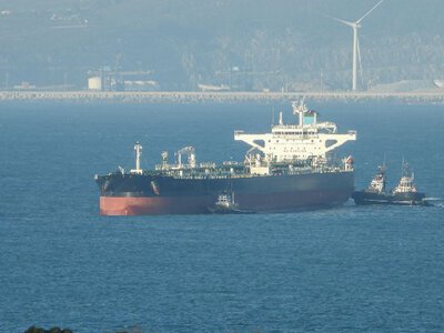Українські дрони вразили 21 танкер РФ в Азовському морі