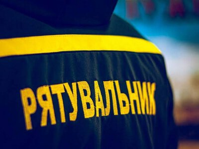Три доби між життям і смертю: на Київщині врятували пенсіонера з 20-метрового яру (ВІДЕО)