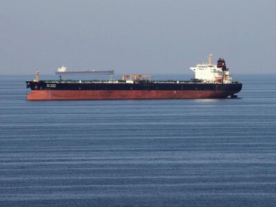 Іран закрив Ормузьку протоку: наслідки атаки на танкер