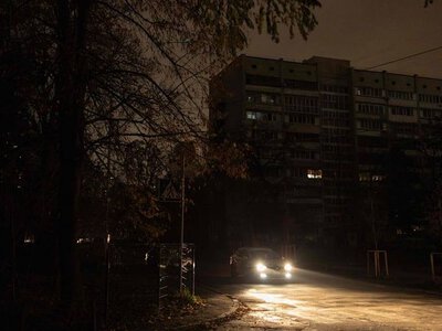 У частині окупованого Криму зникло світло: окупаційна влада заперечує ураження Балаклавської ТЕС