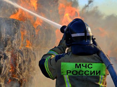 У Твері після удару по нафтобазі знищені три резервуари: ЗМІ показали наслідки