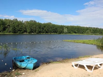 Пляжна зона санаторію «Остреч» на Чернігівщині — ідеальне місце для оздоровлення, спокою та риболовлі