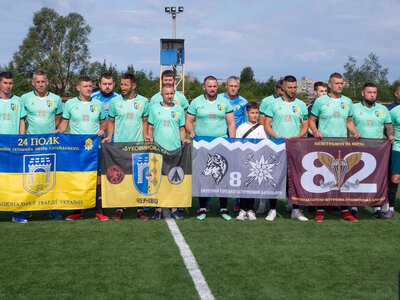 Чернівецькі ветерани вибороли «срібло» на всеукраїнському футбольному «Турнірі Захисників»
