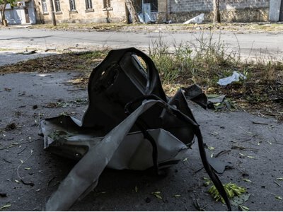  Внаслідок удару російського дрона у Херсоні поранені троє комунальників 