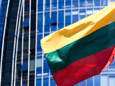 Для продовження дозволу на проживання у Литві доведеться пройти перевірку на поліграфі