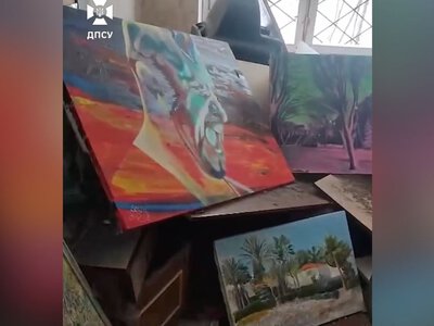 Прикордонник, який урятував картини з-під завалів у Часовому Яру, через два роки відшукав їхнього автора