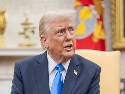 Трамп відновлює блокаду іранських портів і планує стягувати плату за прохід комерційних суден