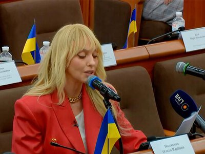 Вінничанку Олю Полякову викликали до ТСК: у порівнянні із Зеленським вона наголосила на вибірковій справедливості