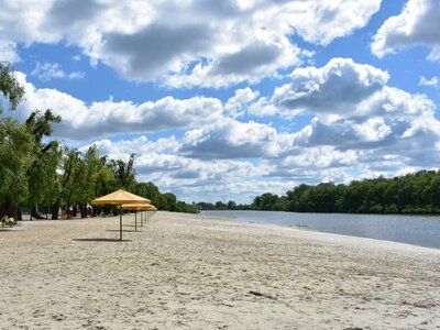 На міському пляжі «Золотий берег» у Чернігові вода відповідає гігієнічним нормативам