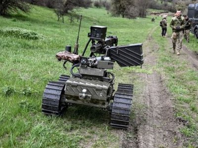 Технологічний прорив для ЗСУ: Brave1 роздає мільйони на екзоскелети та бойових роботів